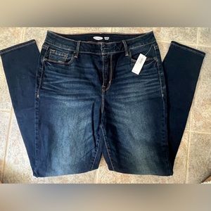 New with Tags Size 10 Old Navy Rockstar Super Skinny Jeans